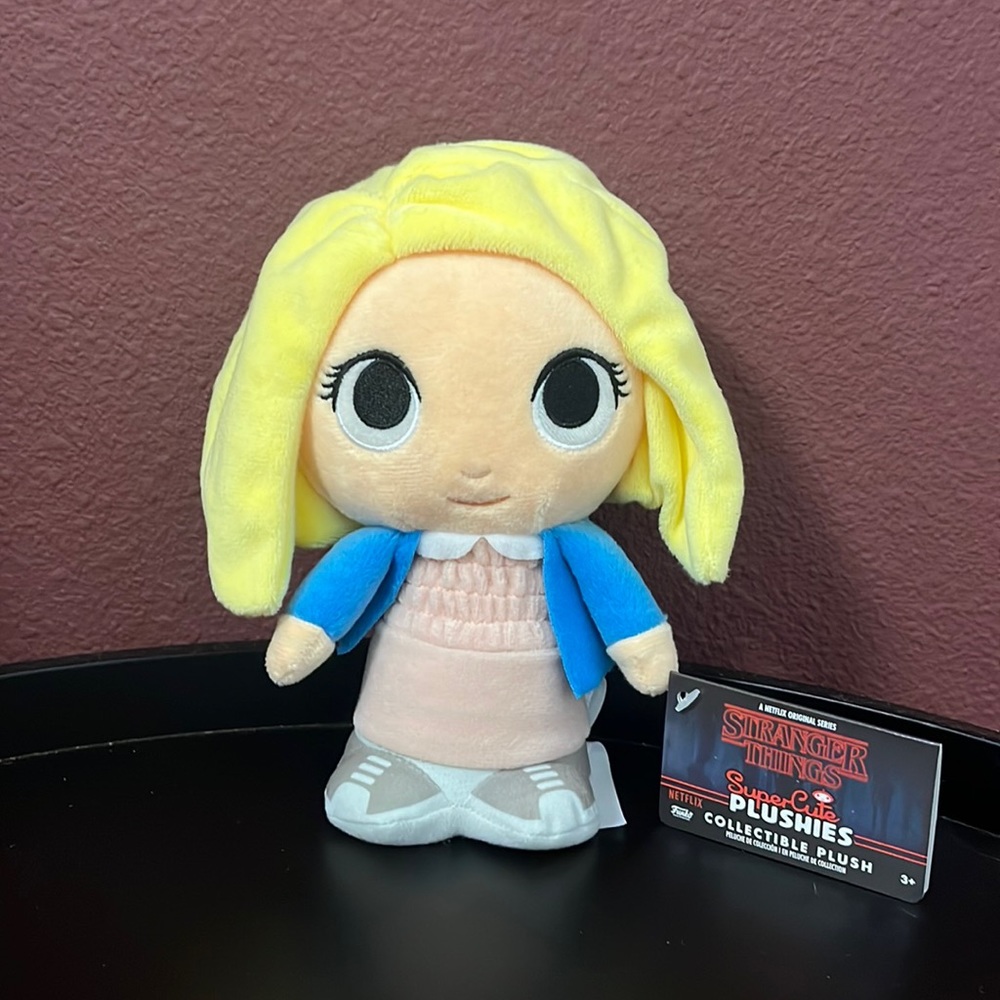 Brand New Stranger Things Funko Plush Eleven With Wig